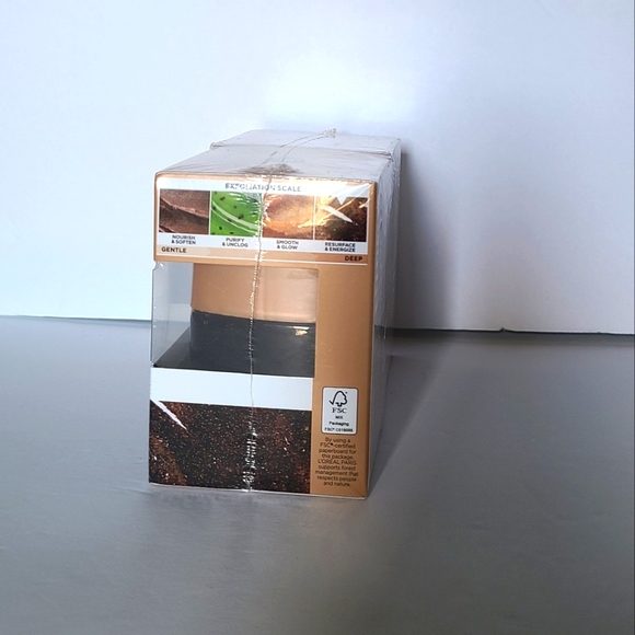 LOT OF 2- L’Oreal Pure Sugar Scrub Resurface & Energize 3 Pure Sugars & Coffee - Picture 2 of 5